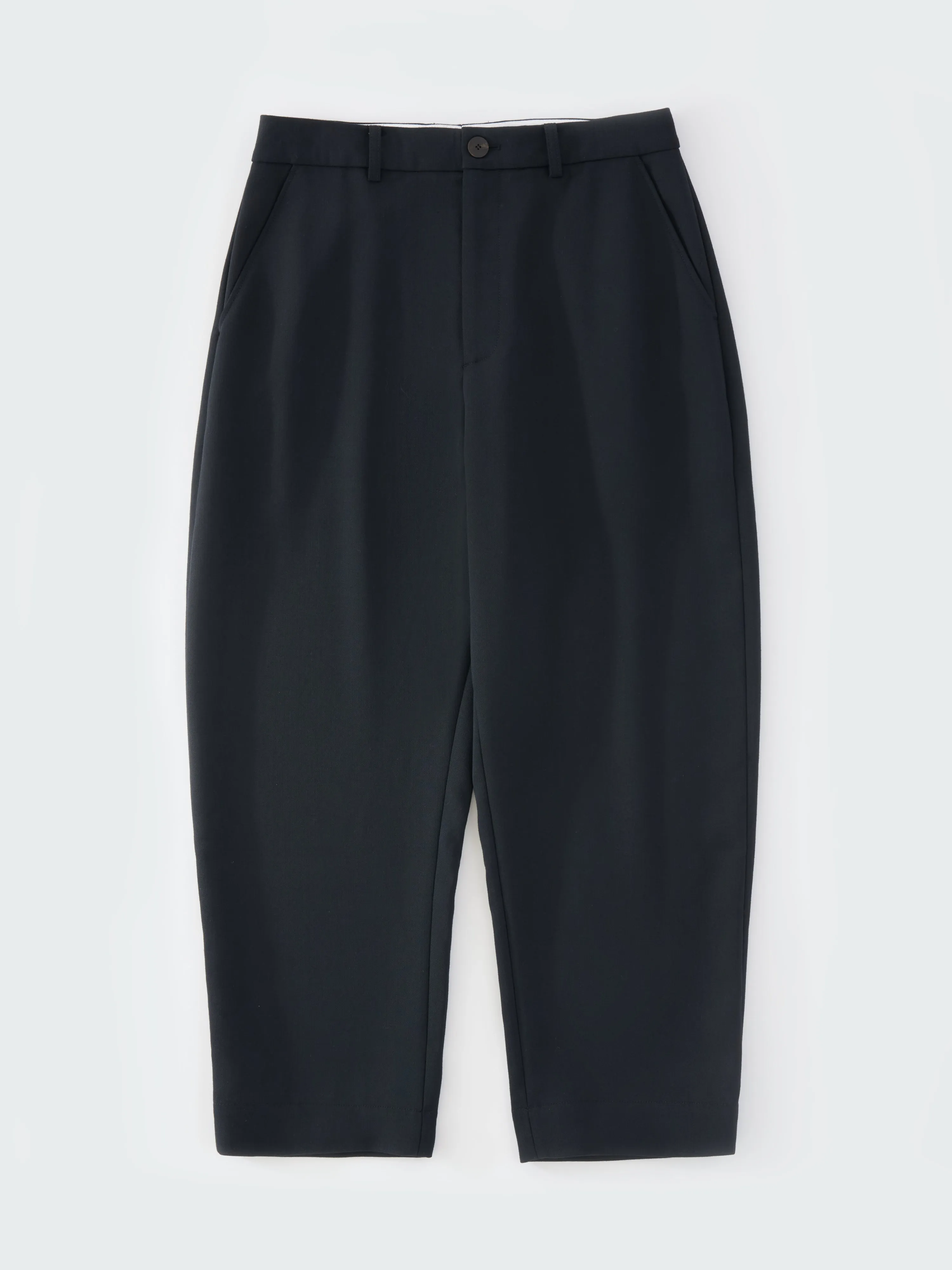 Ezra Pant in Darkest Navy