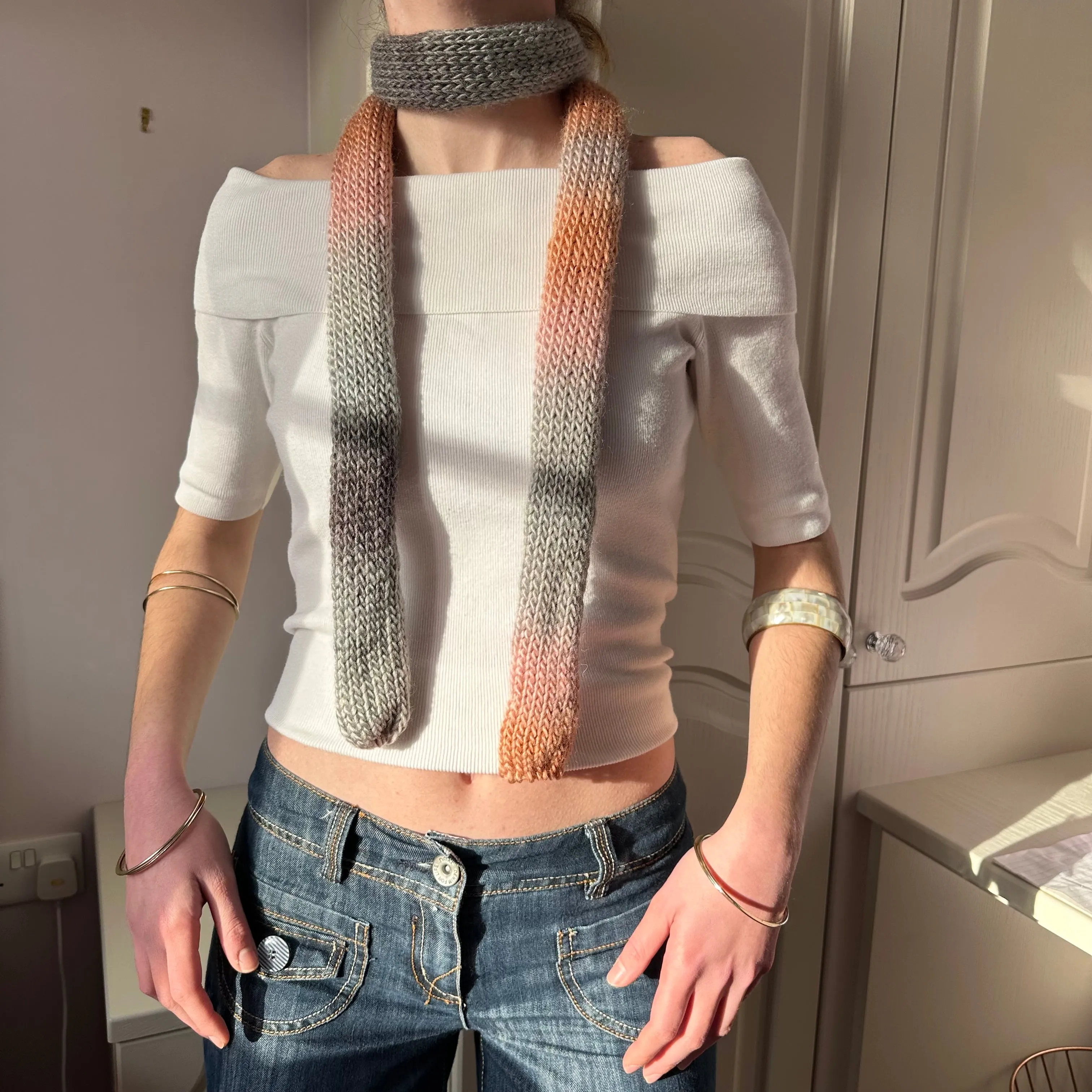 Handmade knitted ombré skinny scarf  in grey and salmon pink