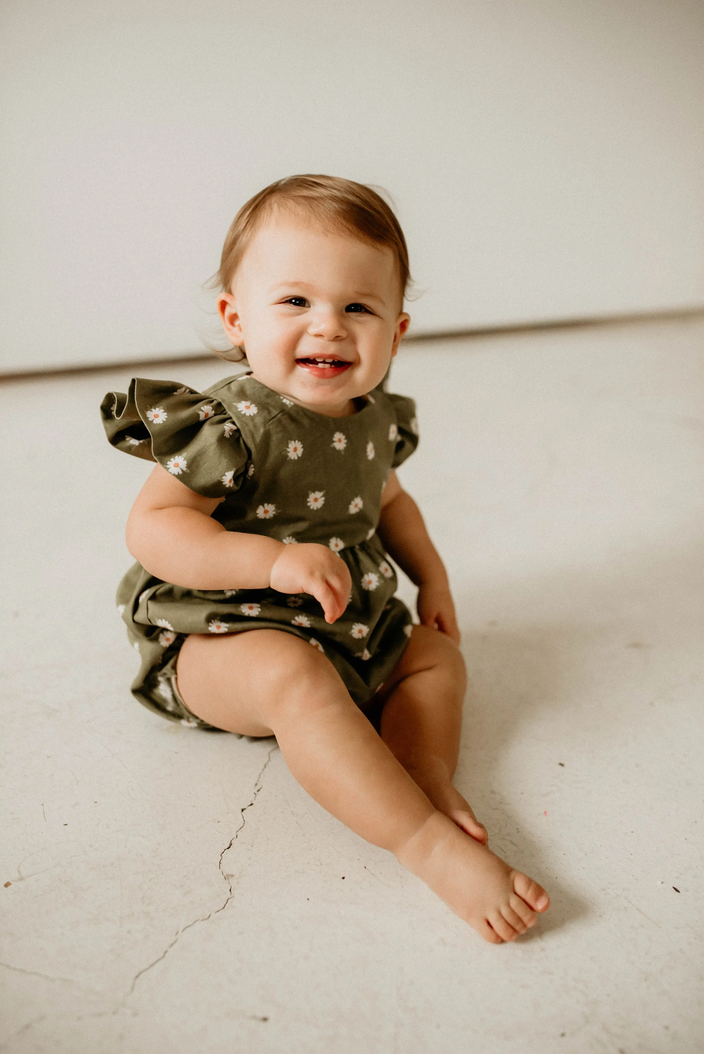 Infant Girl's Olive Green Daisy Print Bubble Romper