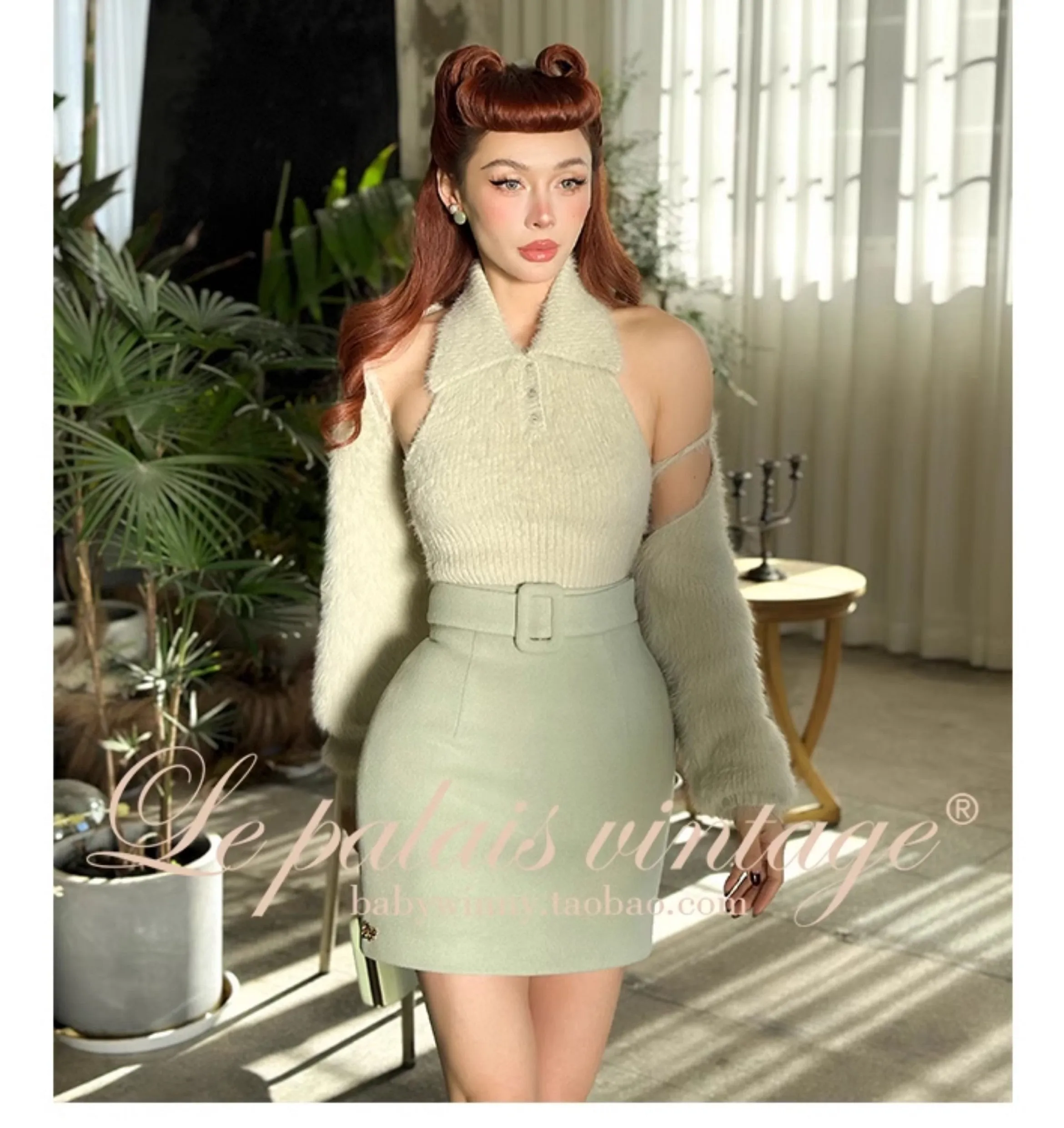 Le Palais Vintage Elegant cropped jacket high-waisted mini skirt -Merritt